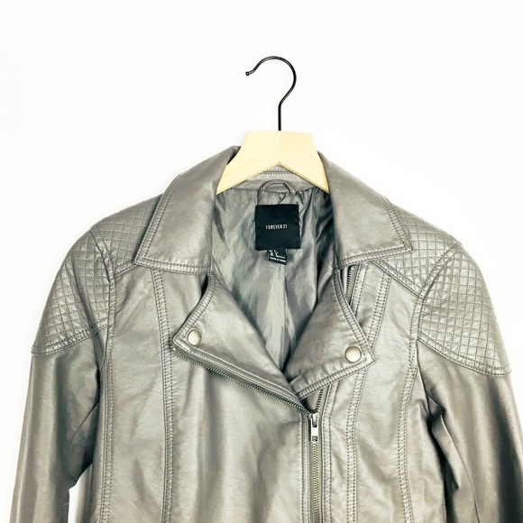 forever 21 gray faux leather quilted moto jacket - Picture 4 of 8